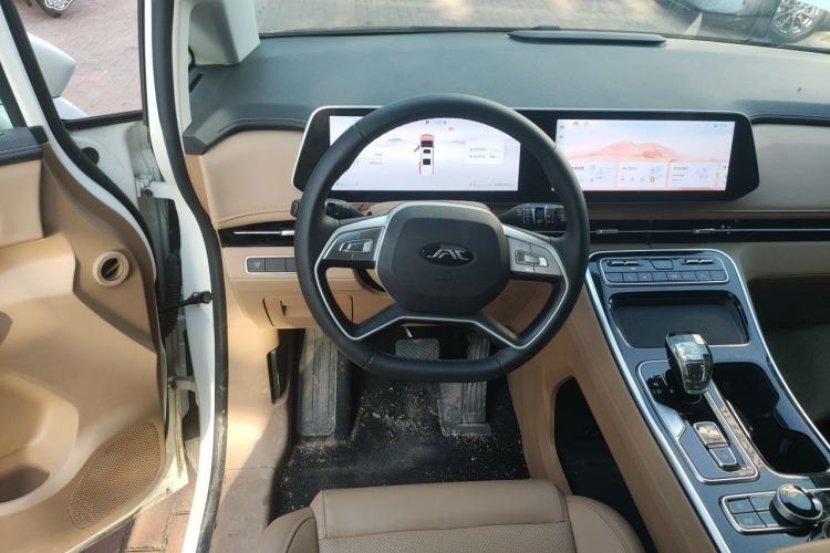 Used JAC Refine RF8 2024 Zhiling Edition 2.0T Prestige Model Steering Wheel