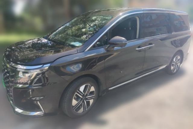 JAC Refine RF8 PHEV 2024 Zhiling Edition 1.5T 150KM Glory Model Lithium Iron Phosphate usado
