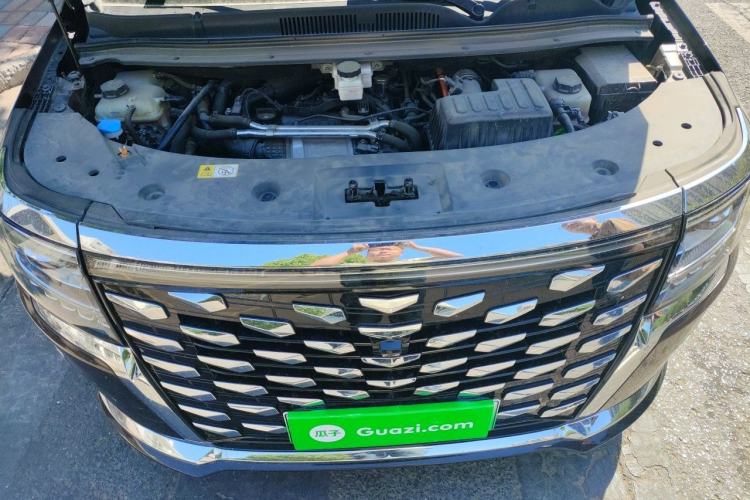 Used JAC Refine RF8 PHEV 2024 Zhiling Edition 1.5T 150KM Prestige Model – Lithium Iron Phosphate Engine Bay