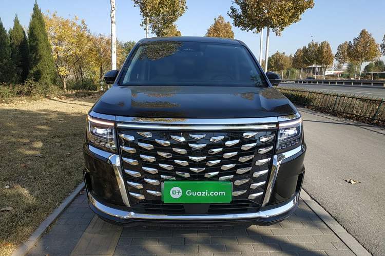 Used JAC Refine RF8 PHEV 2024 Zhiling Edition 1.5T 150KM Glory Model Lithium Iron Phosphate Exterior 1