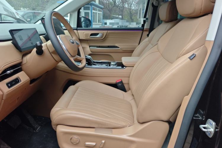 Used JAC Refine RF8 PHEV 2024 Hongmeng Edition 1.5T 150KM Flagship Model – Lithium Iron Phosphate Left Front Seat