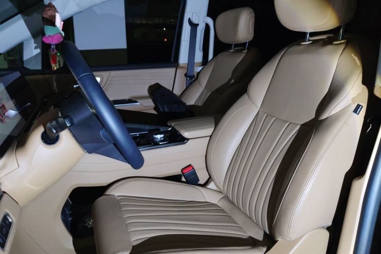 Used JAC Refine RF8 PHEV 2024 Zhiling Edition 1.5T 150KM Flagship Model – Lithium Iron Phosphate Left Front Seat