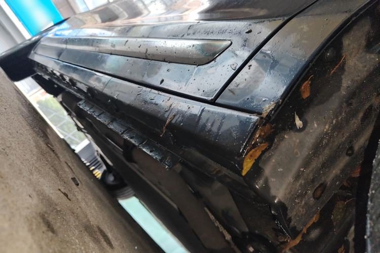 Used JAC Refine RF8 PHEV 2024 Zhiling Edition 1.5T 150KM Flagship Model – Lithium Iron Phosphate Chassis Front Right