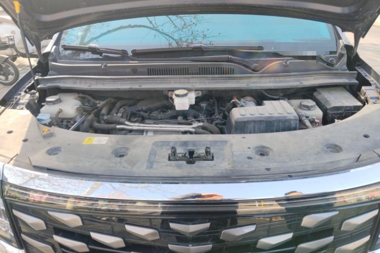 Used JAC Refine RF8 PHEV 2024 Zhiling Edition 1.5T 150KM Flagship Model – Lithium Iron Phosphate Engine Bay