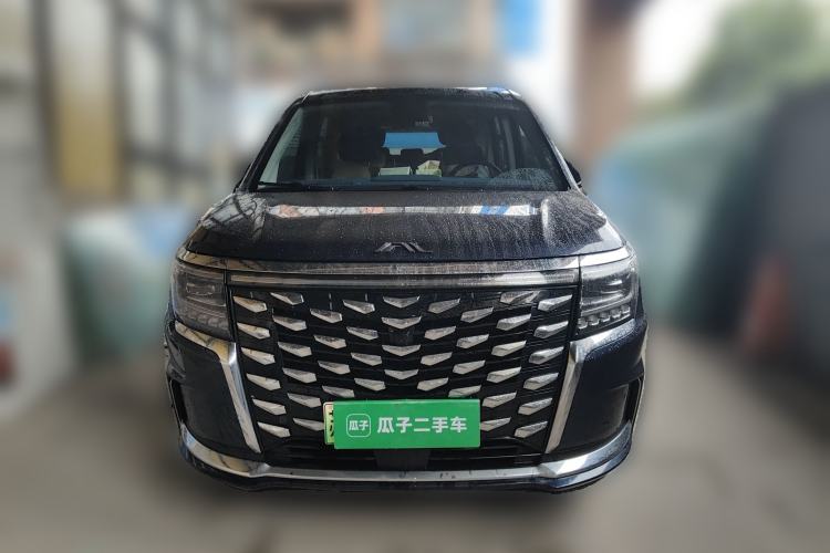 Used JAC Refine RF8 PHEV 2024 Zhiling Edition 1.5T 150KM Flagship Model – Lithium Iron Phosphate Front