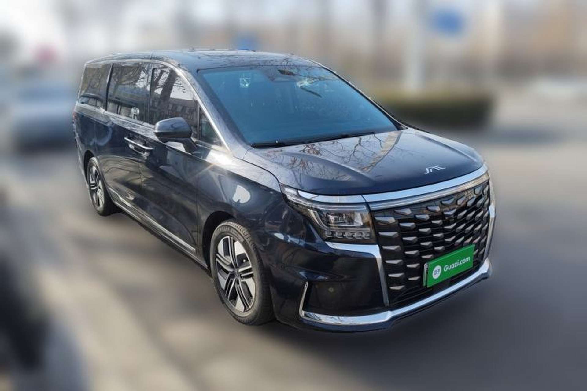 Used JAC Refine RF8 PHEV 2024 Zhiling Edition 1.5T 150KM Flagship Model – Lithium Iron Phosphate Front Right 45 Deg