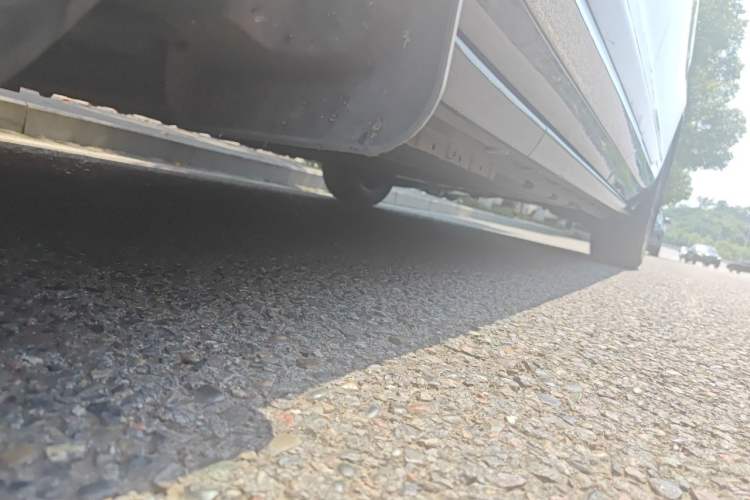 Used JAC Refine RF8 PHEV 2024 Zhiling Edition 1.5T 150KM Flagship Model – Lithium Iron Phosphate Chassis Front Left