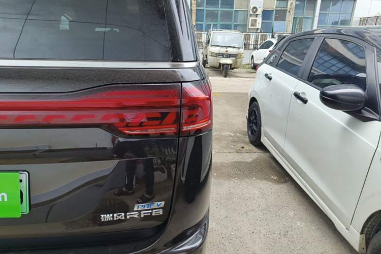 Used JAC Refine RF8 PHEV 2024 Hongmeng Edition 1.5T 150KM Flagship Model – Lithium Iron Phosphate Exterior 3