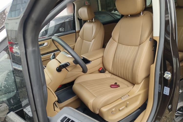 Used JAC Refine RF8 PHEV 2024 Hongmeng Edition 1.5T 150KM Flagship Model – Lithium Iron Phosphate Left Front Seat