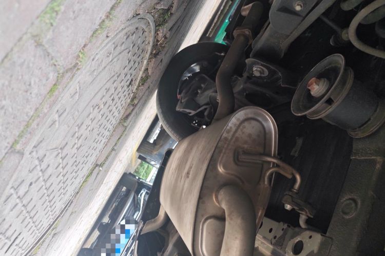 Used JAC Refine RF8 PHEV 2024 Zhiling Edition 1.5T 150KM Flagship Model – Lithium Iron Phosphate Chassis Rear