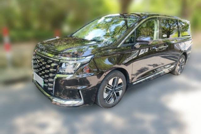 Used JAC Refine RF8 PHEV 2024 Hongmeng Edition 1.5T 150KM Flagship Model – Lithium Iron Phosphate