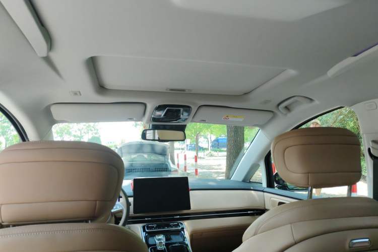 Used JAC Refine RF8 PHEV 2024 Hongmeng Edition 1.5T 150KM Flagship Model – Lithium Iron Phosphate Headliner