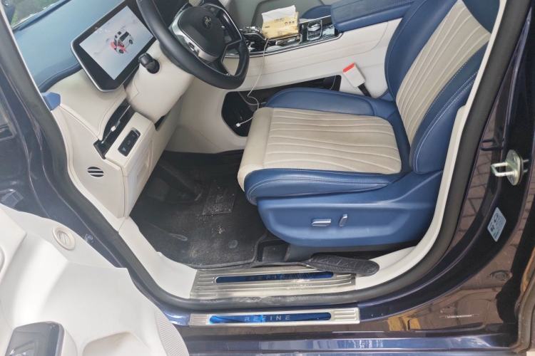 Used JAC Refine RF8 PHEV 2024 Zhiling Edition 1.5T 150KM Flagship Model – Lithium Iron Phosphate Left Front Seat
