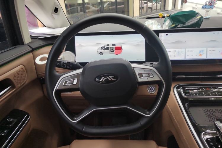 Used JAC Refine RF8 PHEV 2024 Zhiling Edition 1.5T 150KM Flagship Model – Lithium Iron Phosphate Steering Wheel