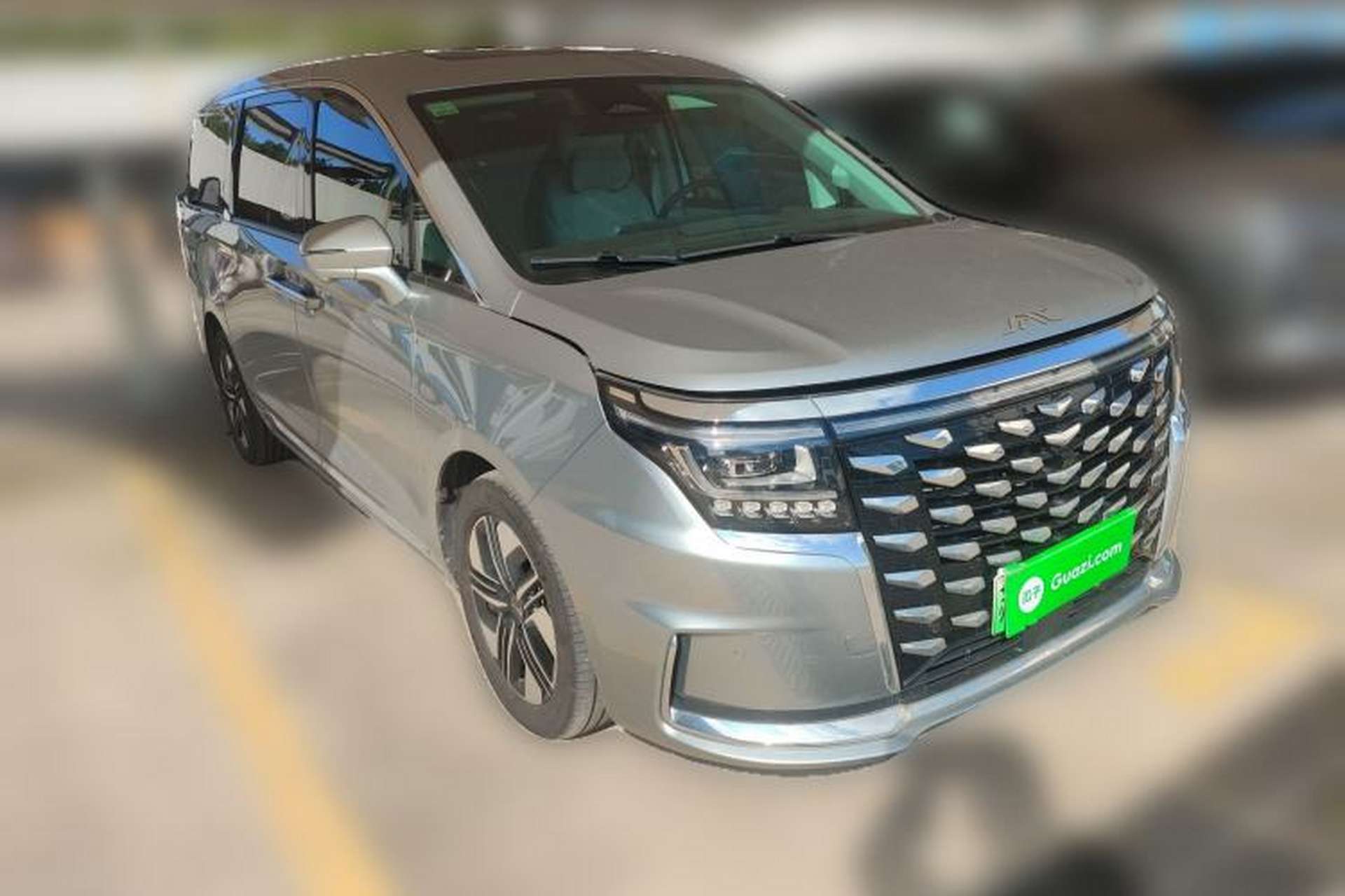 Used JAC Refine RF8 PHEV 2024 Zhiling Edition 1.5T 150KM Flagship Model – Lithium Iron Phosphate Front Right 45 Deg