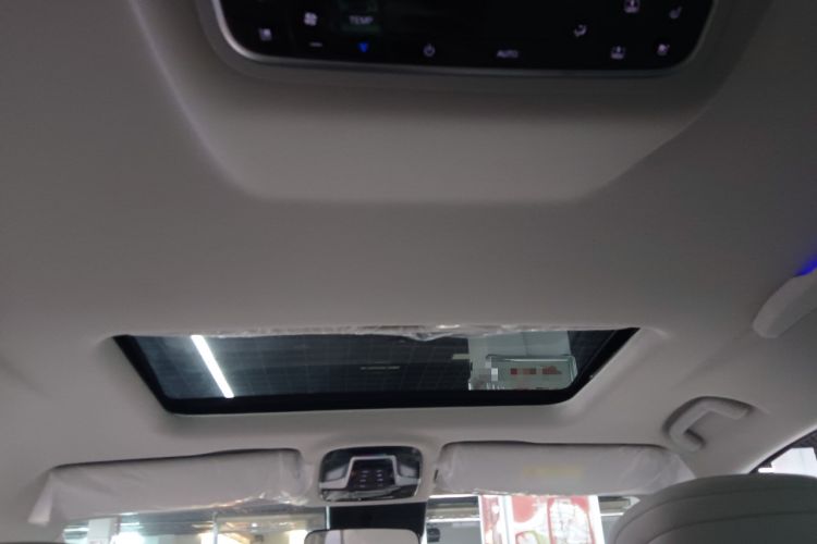 Used JAC Refine RF8 PHEV 2024 Zhiling Edition 1.5T 150KM Flagship Model – Lithium Iron Phosphate Headliner