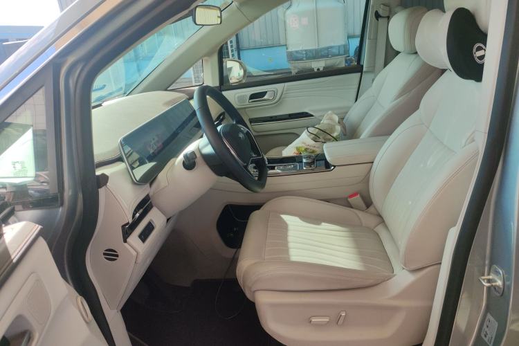 Used JAC Refine RF8 PHEV 2024 Zhiling Edition 1.5T 150KM Flagship Model – Lithium Iron Phosphate Left Front Seat