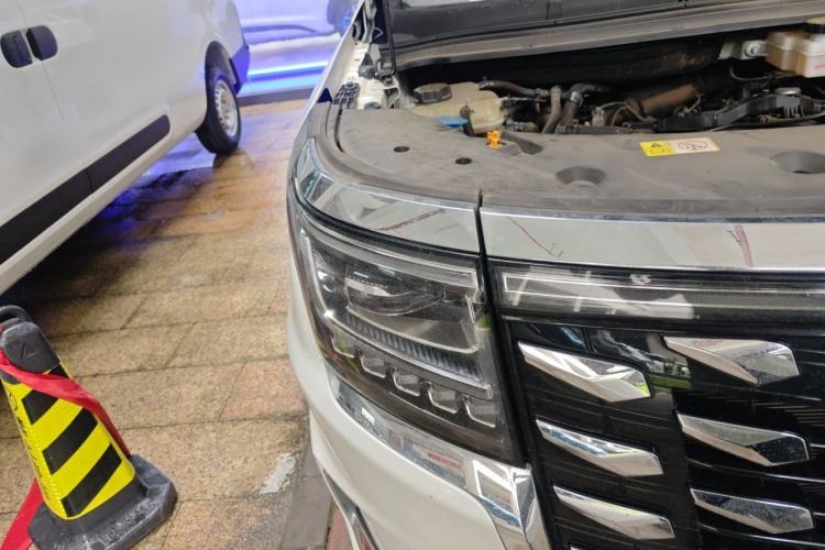 Used JAC Refine RF8 PHEV 2024 Hongmeng Edition 1.5T 150KM Flagship Model – Lithium Iron Phosphate Exterior 6