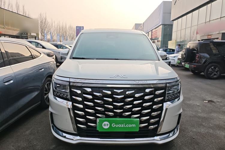 Used JAC Refine RF8 PHEV 2024 Hongmeng Edition 1.5T 150KM Flagship Model – Lithium Iron Phosphate Front