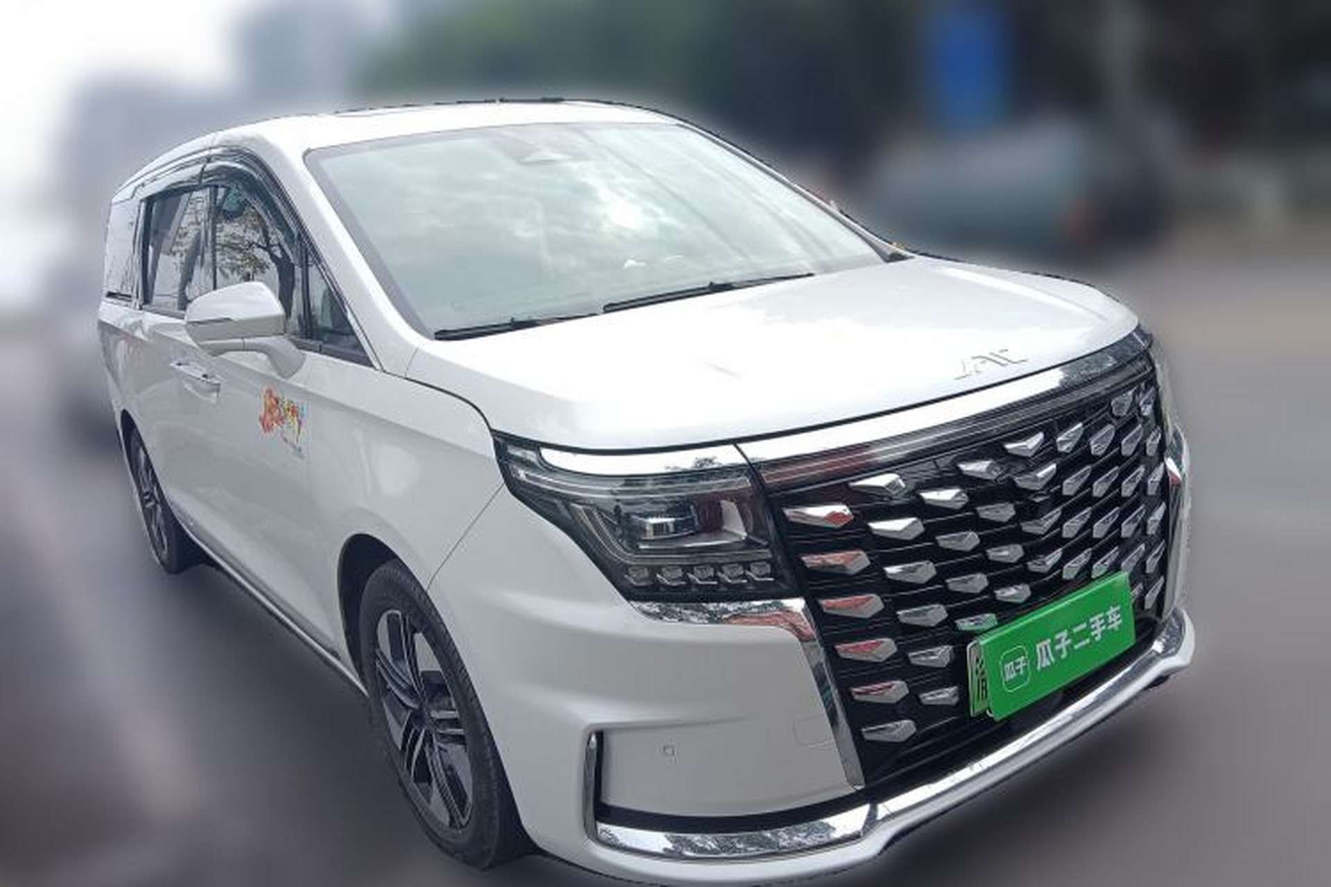 Used JAC Refine RF8 PHEV 2024 Zhiling Edition 1.5T 150KM Flagship Model – Lithium Iron Phosphate Front Right 45 Deg