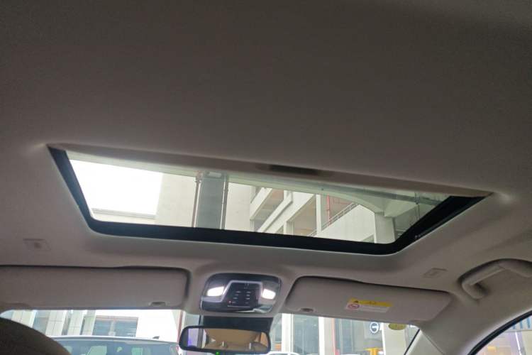 Used JAC Refine RF8 PHEV 2024 Hongmeng Edition 1.5T 150KM Flagship Model – Lithium Iron Phosphate Headliner
