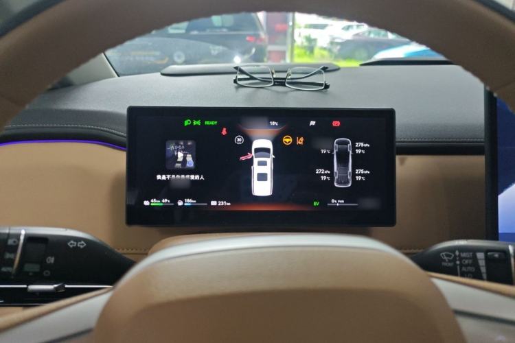 Used JAC Refine RF8 PHEV 2024 Hongmeng Edition 1.5T 150KM Flagship Model – Lithium Iron Phosphate Instrument Cluster