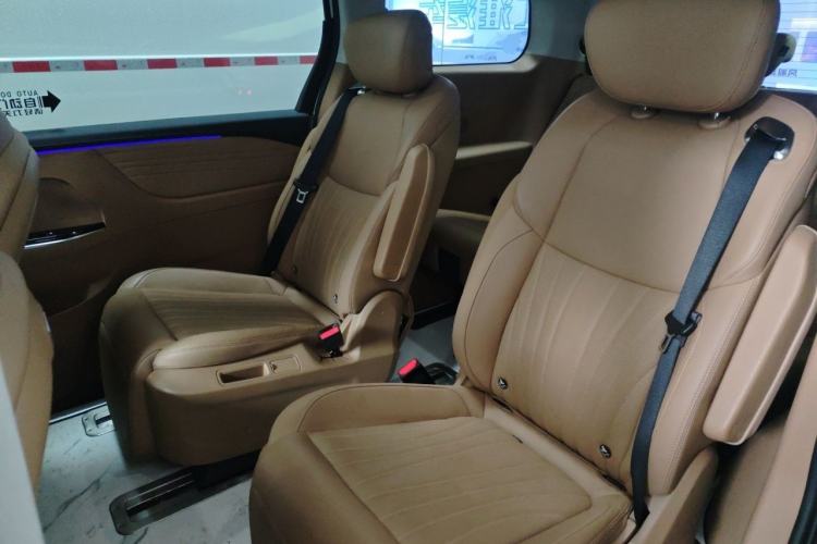Used JAC Refine RF8 PHEV 2024 Hongmeng Edition 1.5T 150KM Flagship Model – Lithium Iron Phosphate Interior 4