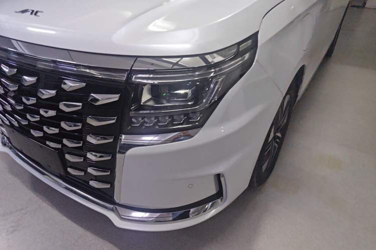 Used JAC Refine RF8 PHEV 2024 Hongmeng Edition 1.5T 150KM Flagship Model – Lithium Iron Phosphate Left Front Headlight
