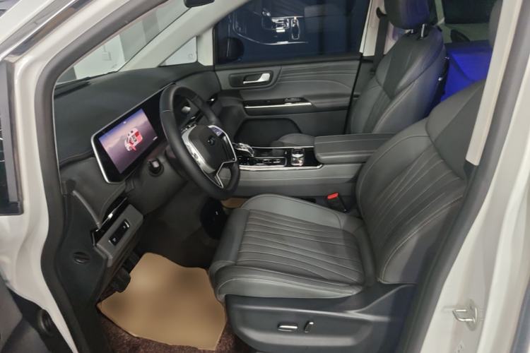 Used JAC Refine RF8 PHEV 2024 Zhiling Edition 1.5T 150KM Prestige Model – Lithium Iron Phosphate Left Front Seat