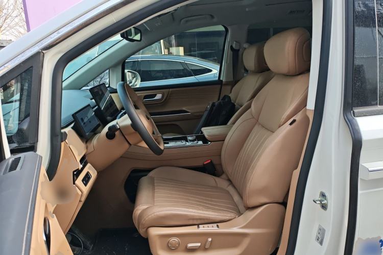 Used JAC Refine RF8 PHEV 2024 Hongmeng Edition 1.5T 150KM Flagship Model – Lithium Iron Phosphate Left Front Seat