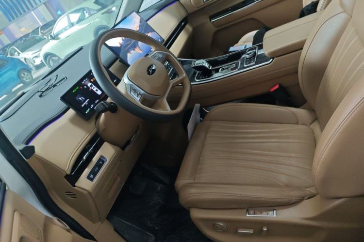 Used JAC Refine RF8 PHEV 2024 Hongmeng Edition 1.5T 150KM Flagship Model – Lithium Iron Phosphate Left Front Seat