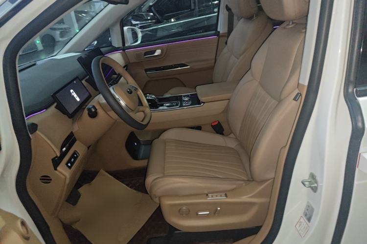 Used JAC Refine RF8 PHEV 2024 Hongmeng Edition 1.5T 150KM Flagship Model – Lithium Iron Phosphate Left Front Seat
