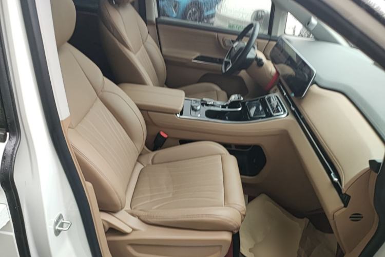 Used JAC Refine RF8 PHEV 2024 Zhiling Edition 1.5T 150KM Flagship Model – Lithium Iron Phosphate Right Front Seat