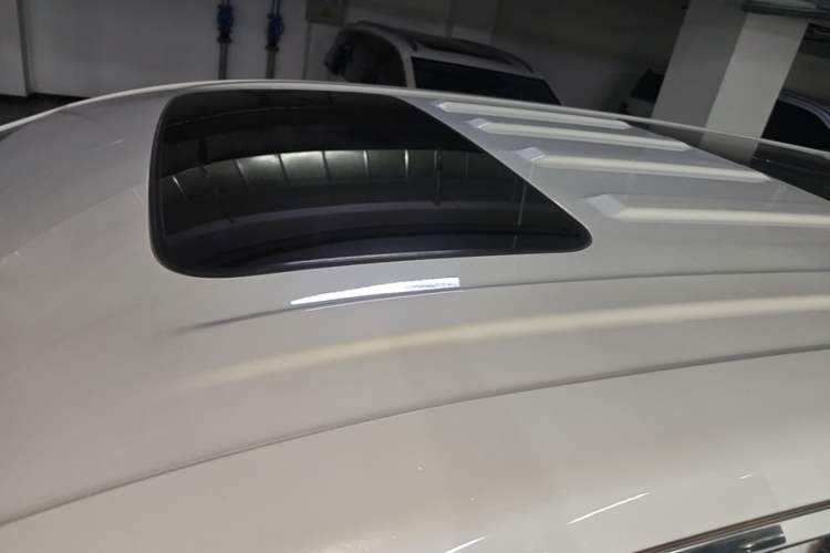Used JAC Refine RF8 PHEV 2024 Zhiling Edition 1.5T 150KM Prestige Model – Lithium Iron Phosphate Roof