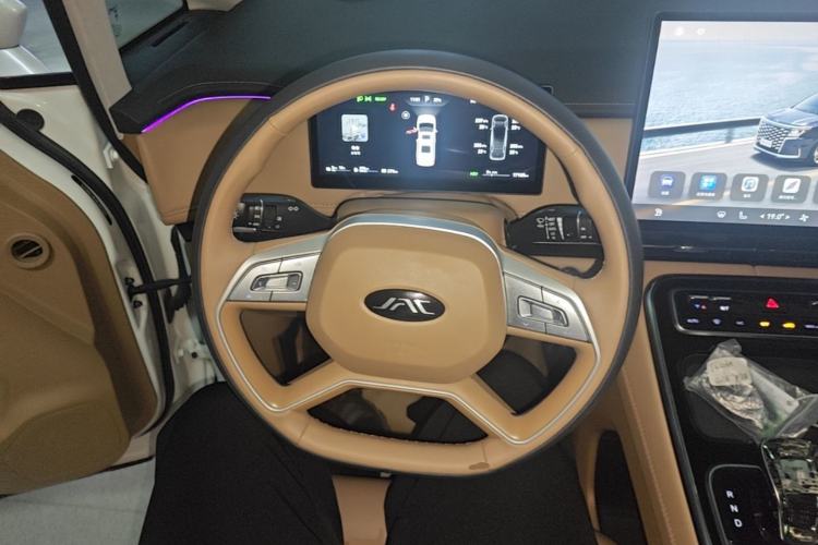 Used JAC Refine RF8 PHEV 2024 Hongmeng Edition 1.5T 150KM Flagship Model – Lithium Iron Phosphate Steering Wheel