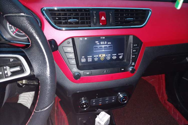 Used JAC Refine S2 2015 1.5L CVT Luxury Smart Version Audio And AC Panel