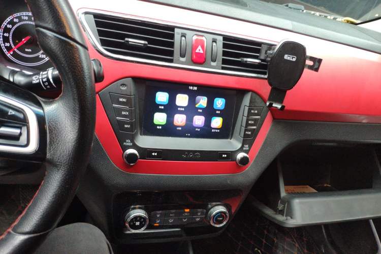 Used JAC Refine S2 2015 1.5L Manual Luxury Smart Model Audio And AC Panel