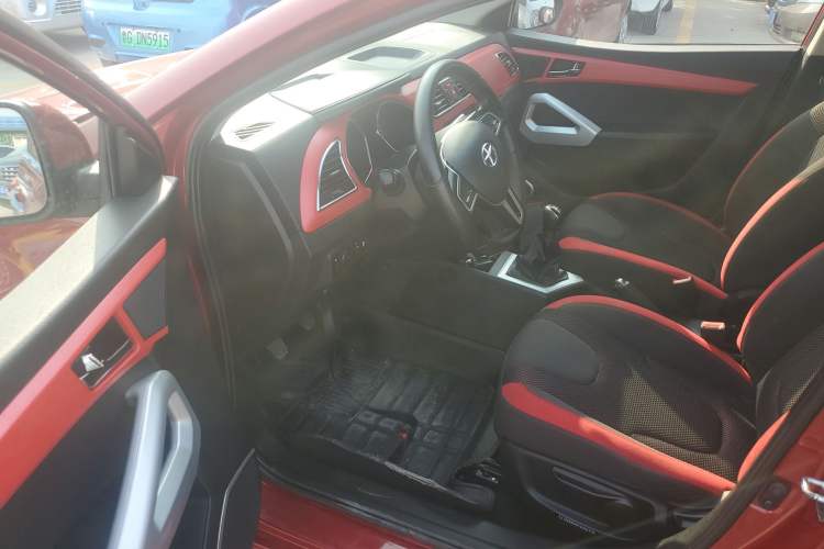 Used JAC Refine S2 2015 1.5L Manual Luxury Model Driver Seat