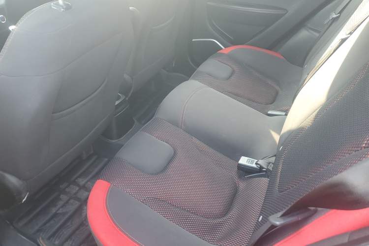 Used JAC Refine S2 2015 1.5L Manual Luxury Model Left Rear Seat