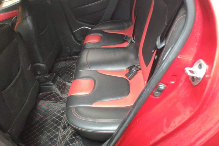 Used JAC Refine S2 2015 1.5L Manual Luxury Smart Model Left Rear Seat