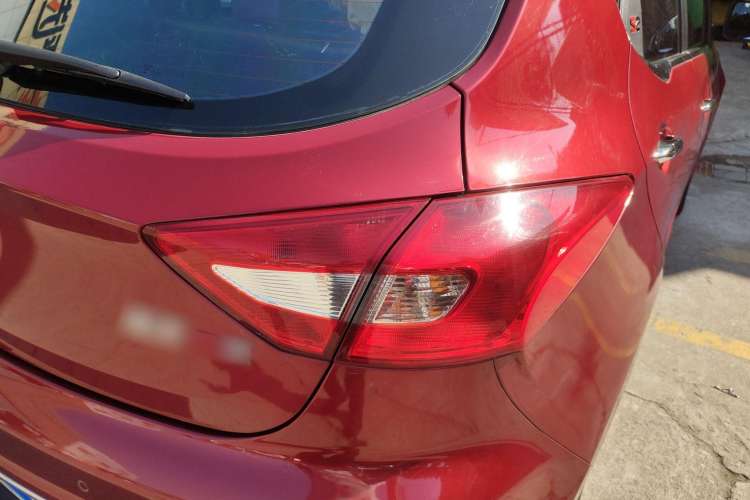 Used JAC Refine S2 2015 1.5L CVT Luxury Smart Version Right Rear Taillight