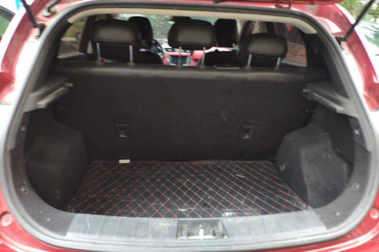 Used JAC Refine S2 2015 1.5L Manual Luxury Smart Model Trunk