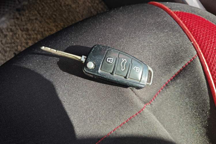 Used JAC Refine S2 2015 1.5L Manual Luxury Smart Model Vehicle Key
