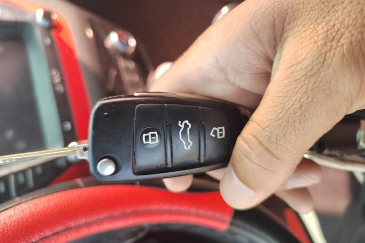 Used JAC Refine S2 2015 1.5L Manual Luxury Smart Model Vehicle Key