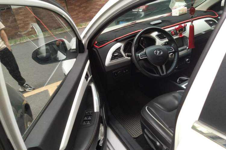 Used JAC Refine S2 2015 1.5L Manual Luxury Smart Model Driver Seat