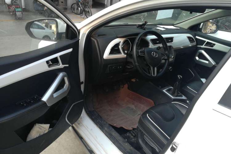 Used JAC Refine S2 2015 1.5L Manual Luxury Smart Model Driver Seat