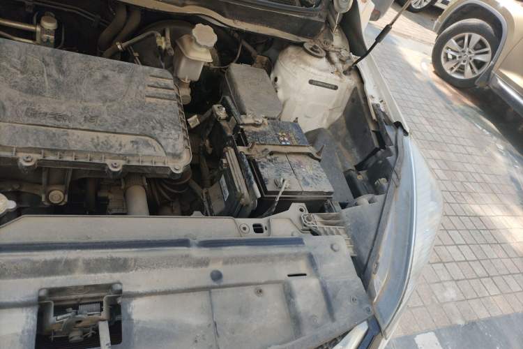 Used JAC Refine S2 2015 1.5L CVT Luxury Smart Version Engine Bay Left