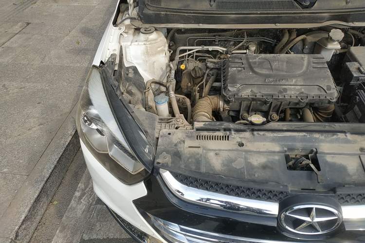 Used JAC Refine S2 2015 1.5L Manual Luxury Model Engine Bay Right