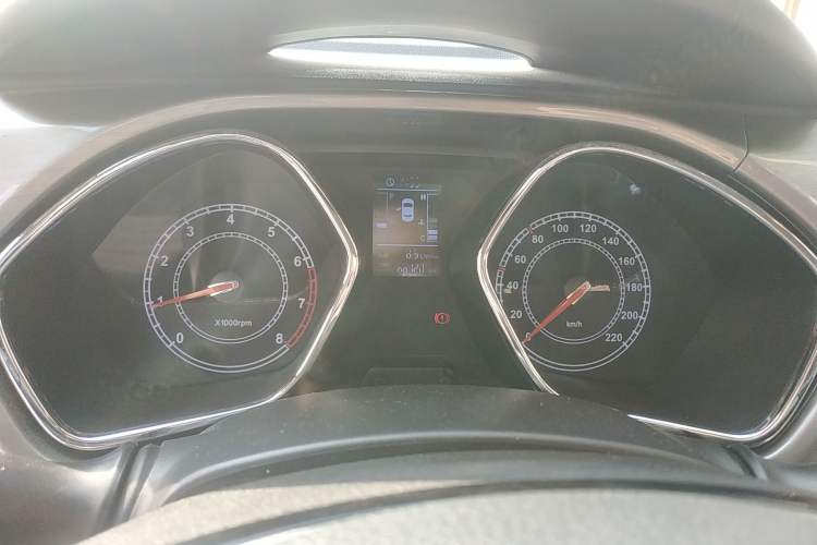 Used JAC Refine S2 2015 1.5L Manual Luxury Model Instrument Cluster