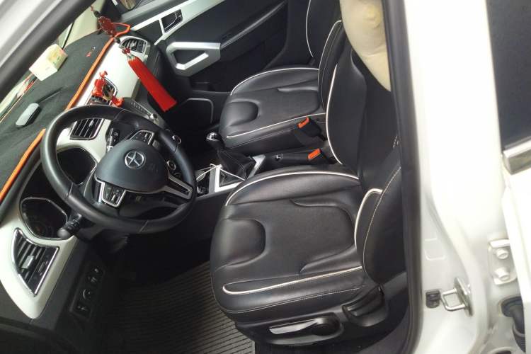 Used JAC Refine S2 2015 1.5L Manual Luxury Smart Model Left Front Seat